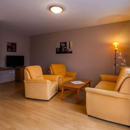 Apartman Eliska Třeboň Exterior foto