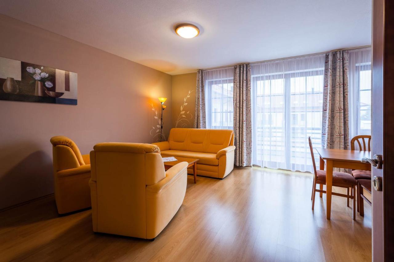 Apartman Eliska Třeboň Exterior foto